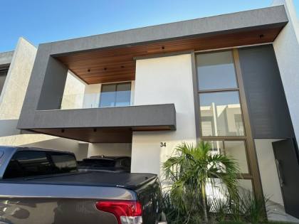 CASA ALTO PADRÃO À VENDA – CONDOMÍNIO PORTO FINO BAHIA | LAURO DE FREITAS - BA