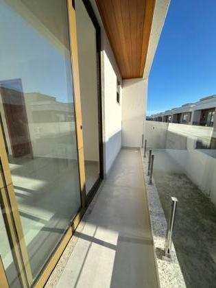 CASA ALTO PADRÃO À VENDA – CONDOMÍNIO PORTO FINO BAHIA | LAURO DE FREITAS - BA