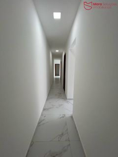 Casa Térrea Moderna á Venda com 3/4, sendo 1 suíte no Centro de Lauro De Freitas.