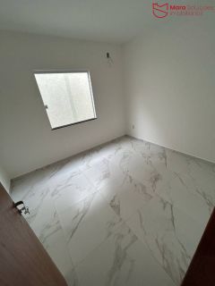 Casa Térrea Moderna á Venda com 3/4, sendo 1 suíte no Centro de Lauro De Freitas.