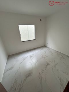 Casa Térrea Moderna á Venda com 3/4, sendo 1 suíte no Centro de Lauro De Freitas.