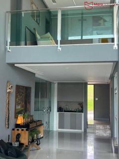 Casa no Alphaville Salvador 2 Para Alugar com 4/4, sendo 3 suítes.