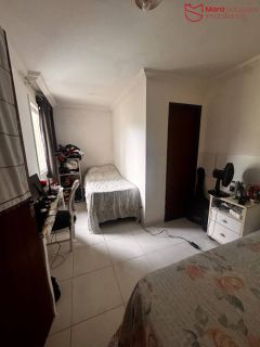 Casa 3/4 individual próximo ao parque shopping em Lauro de Freitas.