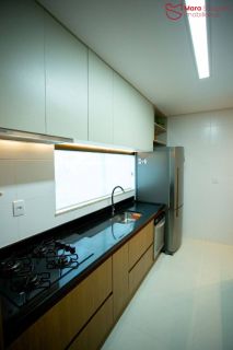 Apartamento Exclusivo em Buraquinho – 89m² | Alto Padrão | Porteira Fechada