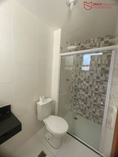 Apartamento encantador com garden privativo em Buraquinho.