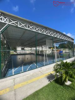 Apartamento encantador com garden privativo em Buraquinho.