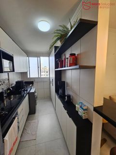 Apartamento Porteira fechada em Buraquinho!