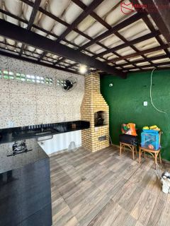 Casa à Venda no Condomínio Portão do Sol – Praia de Buraquinho.