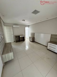 Casa Para Alugar com 4 suítes no  Condomínio Busca Ville.