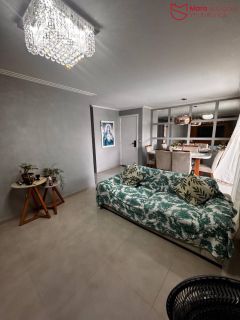 Linda Cobertura Duplex com Piscina e Área Gourmet em Buraquinho.