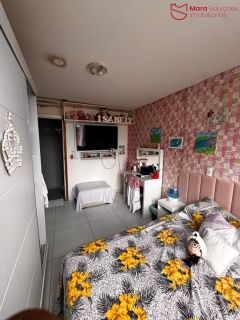 Linda Cobertura Duplex com Piscina e Área Gourmet em Buraquinho.