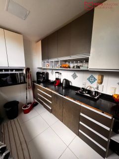 Linda Cobertura Duplex com Piscina e Área Gourmet em Buraquinho.