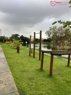 Lindo Apartamento de 2/4, sendo 1 Suíte em Condomínio Completo!
