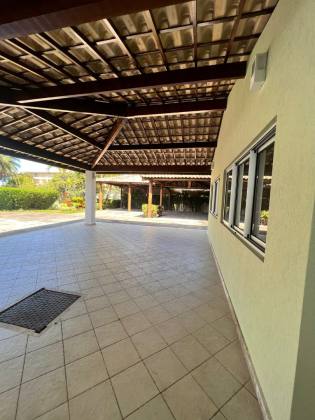 Casa alto padrão cond. Horto Vilas – 4 suítes.