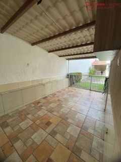 Casa para Locação – Condomínio Portão do Sol, Buraquinho.