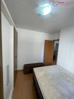 Apartamento á Venda com 2/4 no CONDOMÍNIO SOLAR DAS FLORES.