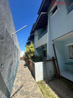 Vilagem à Venda – Praia de Ipitanga.