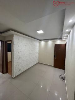 Apartamento á Venda com 2/4, no Cond. Solar da Praia.
