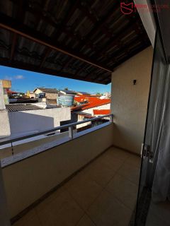 Village com 3 suítes a 700m do calçadão de Vilas do Atlantico - Lauro de Freitas.