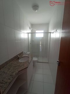 Casa em Condomínio com 3/4 no centro de Lauro de Freitas.