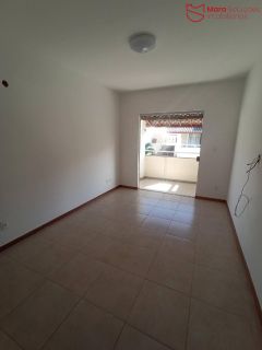 Casa em Condomínio com 3/4 no centro de Lauro de Freitas.