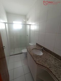 Casa em Condomínio com 3/4 no centro de Lauro de Freitas.