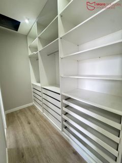 LOCAÇÃO | CASA MOBILIADA E FINAMENTE DECORADA | ALPHAVILLE LITORAL NORTE II