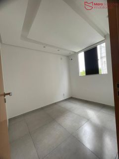 Linda Apartamento 2 Quartos – Pronto para Morar.