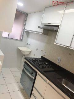 Apartamento porteira fechada 2/4 no Cond. Parque Sun Valley.