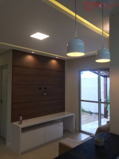 Apartamento porteira fechada 2/4 no Cond. Parque Sun Valley.