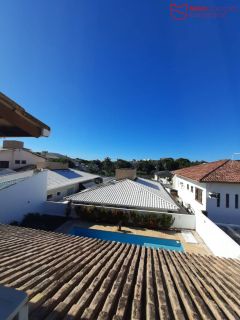 Casa 4 suítes com piscina no Eco Vilas em Vilas do Atlântico.