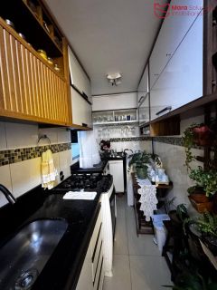 Apartamento 2/4 reformado atrás do shopping busca vida - Abrantes.