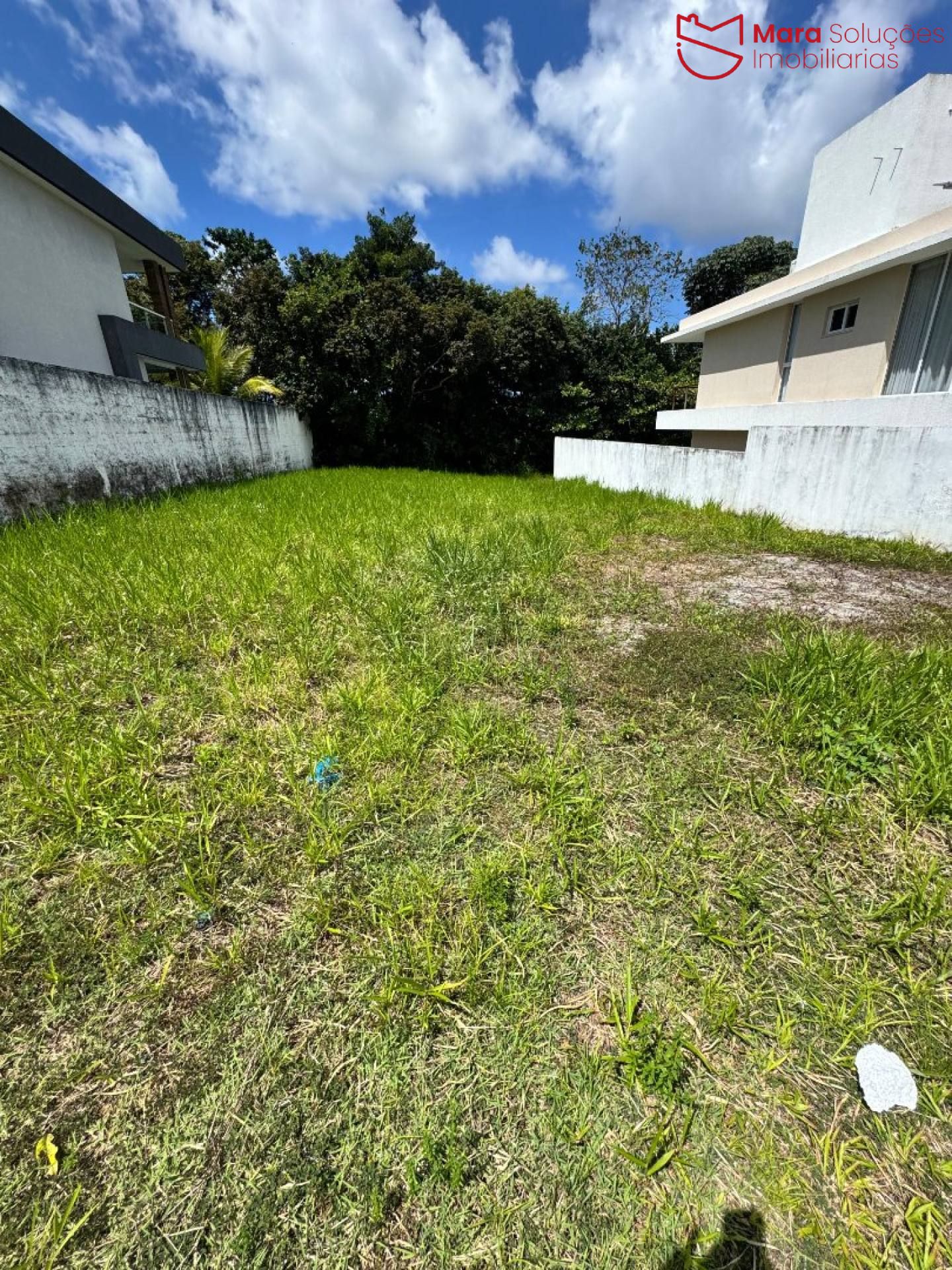 Lote em Alphaville Litoral Norte 3 – Camaçari/BA.