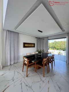 Casa de Alto Padrão – Alphaville Litoral Norte 3.