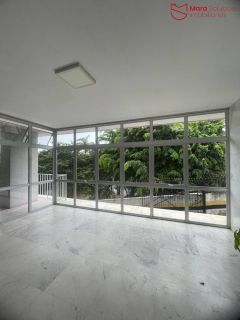 Apartamento á Venda com 3/4 no Cond. Jardim Nazaré.