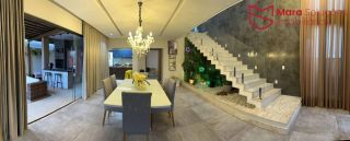 Casa de alto padrão no Condomínio Paradise.