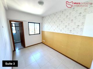 Apartamento com 4/4 Alto Padrão com Vista Mar – Patamares.