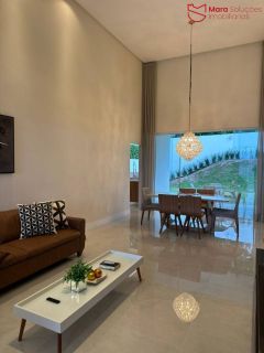 Casa Térrea Moderna com Acabamento de Alto Padrão Vilas do Bosque.