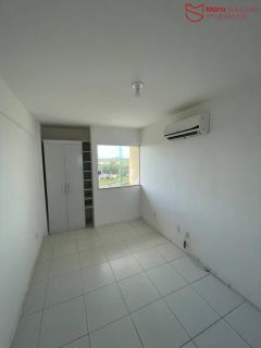 Apartamento 2/4, nascente em frente ao shopping busca vida.