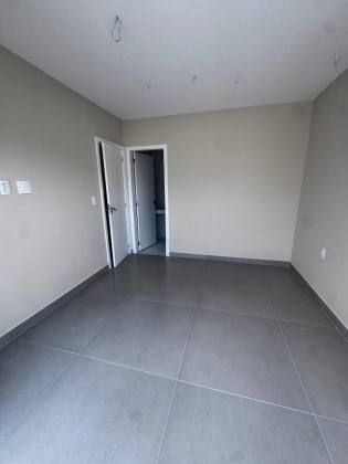 Bela Casa à Venda – Condomínio Vila Florença, Abrantes.