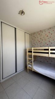 Oportunidade Imperdível em Condomínio Fechado!