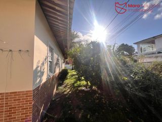 Casa no Condomínio Vilas do Jacuipe.