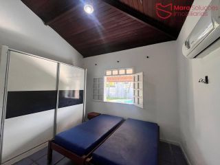 Casa no Condomínio Vilas do Jacuipe.