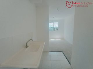 Apartamento á venda no Condomínio Gênova.