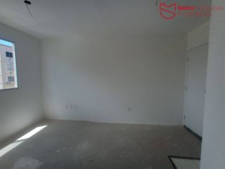 Apartamento á venda no Condomínio Gênova.