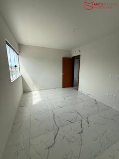 Casa de á Venda com 4/4, sendo 4 suítes no Condomínio Ilha dos Pássaros.