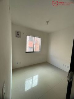 Apartamento á Venda com 2/4 no cond. Residencial Jardim Ipitanga Life!!