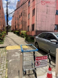 Apartamento á Venda com 2/4 no cond. Residencial Jardim Ipitanga Life!!