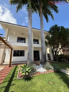 Casa Alto Padrão no Condomínio Reserva Mundo Verde – Abrantes / Lauro de Freitas.