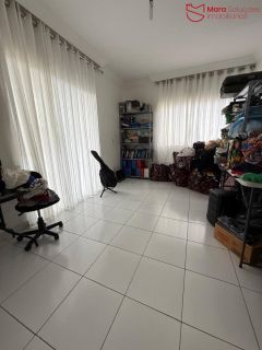 Casa Alto Padrão no Condomínio Reserva Mundo Verde – Abrantes / Lauro de Freitas.